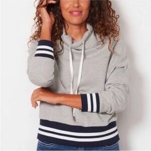 Evereve Presley Varsity Funnel-Neck Pullover Sweatshirt Grey Navy Blue
